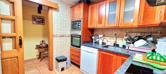 Apartamento de 3 dormitorios en Málaga, Spain No. 175210 10