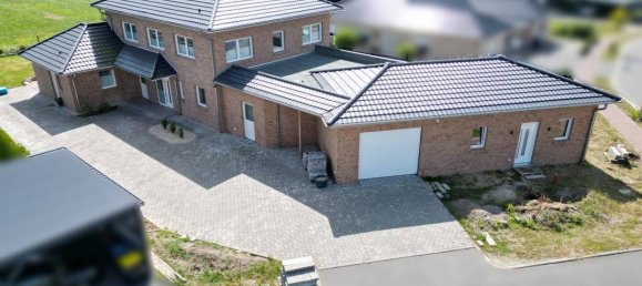 3 bedrooms Villa in Stade, Germany No. 334443 4