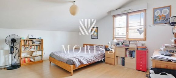 4 bedrooms House in Montreuil, France No. 358535 11