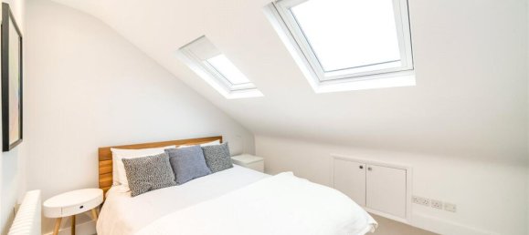 4 bedrooms House in London, United Kingdom No. 12897 30