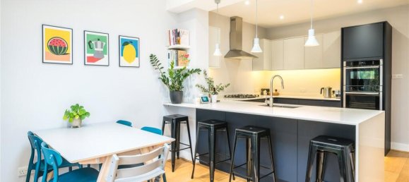 4 bedrooms House in London, United Kingdom No. 12897 26