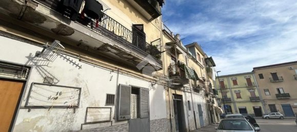 2 bedrooms Apartment in Naples, Italy No. 315585 4