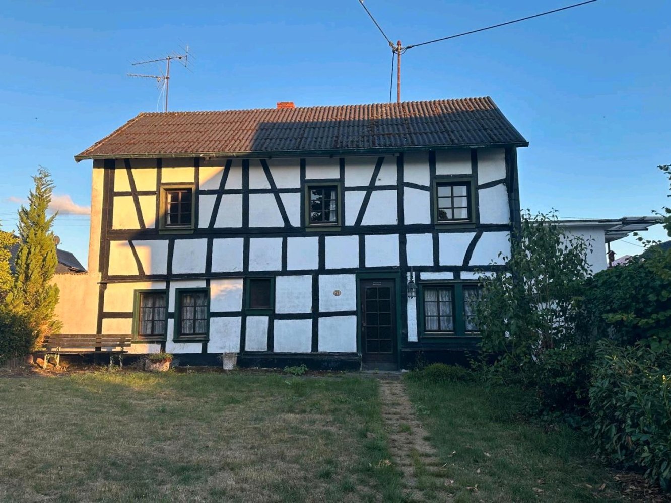 3 bedrooms House in Ahrweiler, Germany No. 301130