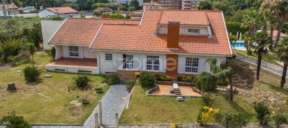 13 bedrooms Villa in Arcozelo, Portugal No. 52526 47
