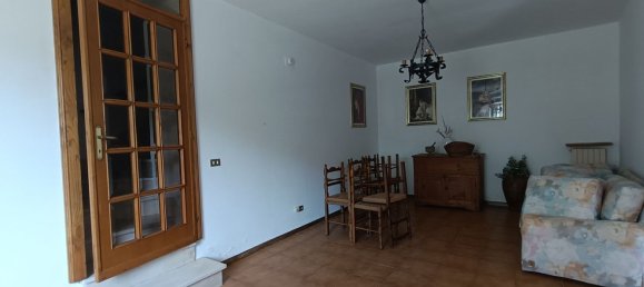 Casa de 4 divisões em Spoleto, Italy N.º 176415 10