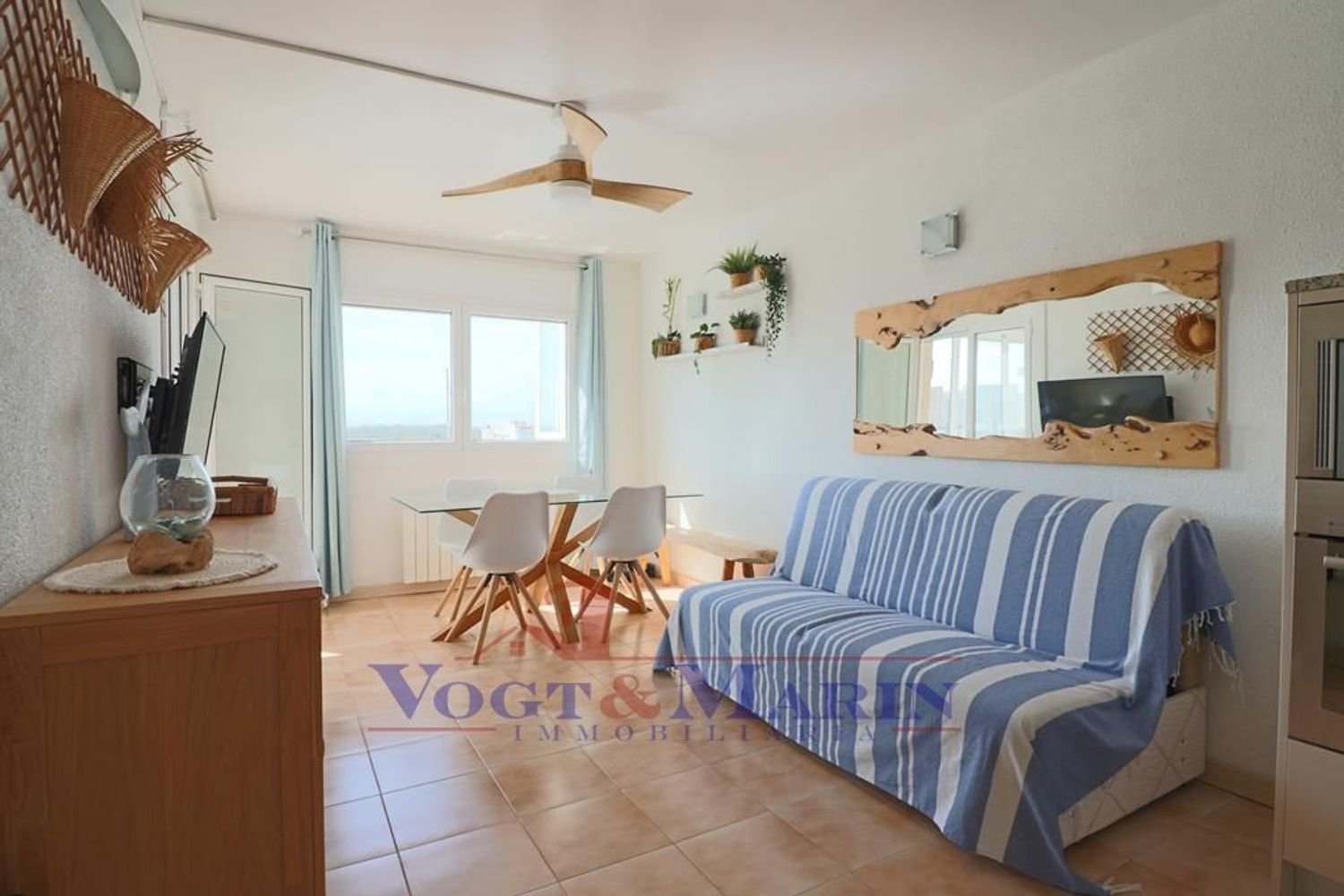 1 bedroom Penthouse in Roses, Spain No. 215357