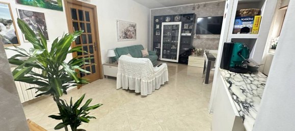 3-salle Appartement à Matera, Italy No. 34523 4