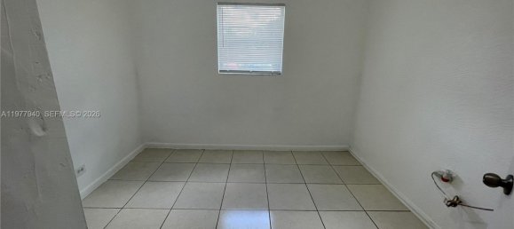 151.34m² terrain à louer à Miami, Miami-Dade, Florida, USA № 615129 5