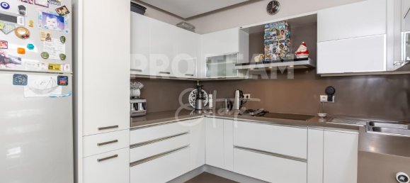 7 rooms Penthouse in Lara, Turkey No. 28141 10