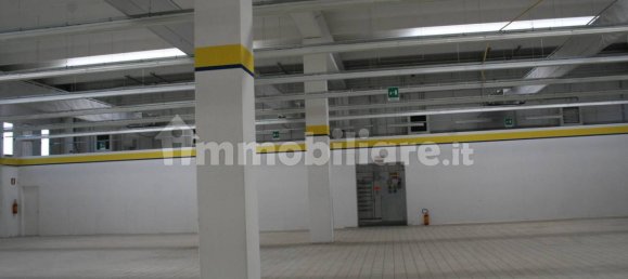 2460m² Warehouse in Udine, Italy No. 63761 7