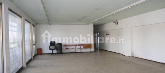2460m² Warehouse in Udine, Italy No. 63761 26