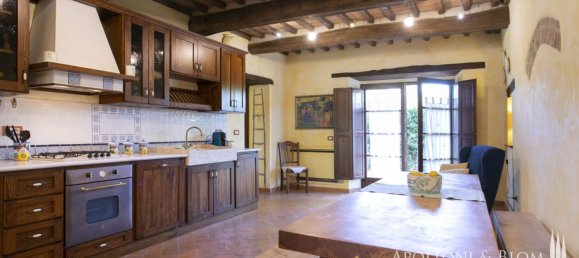 12 bedrooms House in Montalcino, Italy No. 57089 22