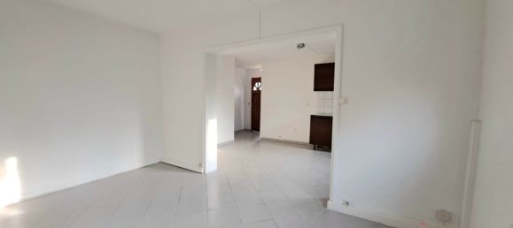 2 Schlafzimmer Wohnung in Saint-Martin-du-Tertre, France, Nr. 176216 4