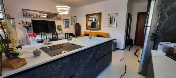 2-Zimmer Wohnung in Somma Lombardo, Italy, Nr. 164408 10