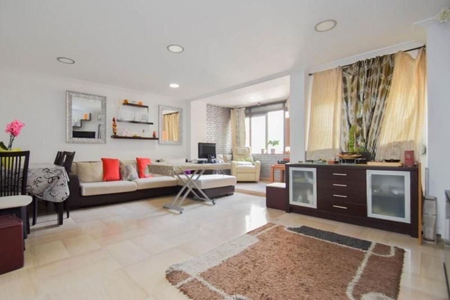 3 bedrooms Apartment in Granada, Spain No. 150782