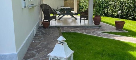 6-salle Villa à Pietrasanta, Italy No. 192197 6