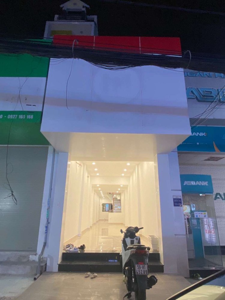 46m² Townhouse in District 7, Vietnam No. 9787