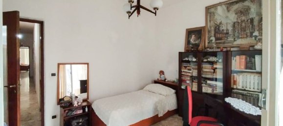 4 Schlafzimmer Wohnung in Bari, Italy, Nr. 321911 12