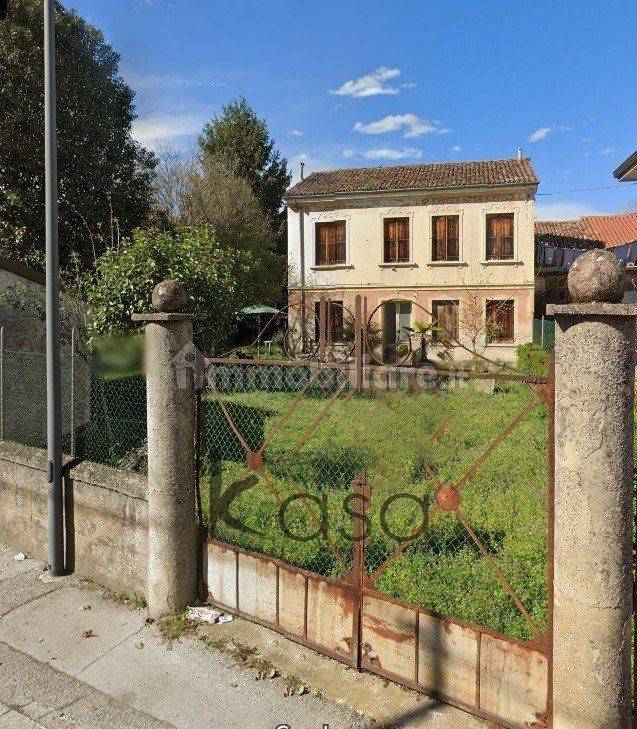 4 bedrooms Villa in San Martino di Lupari, Italy No. 358891