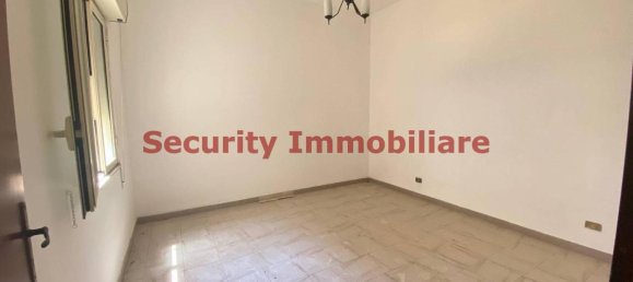 3-salle Appartement à Sciacca, Italy No. 135937 2