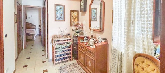 3-salle Appartement à Barletta, Italy No. 261246 7