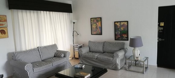 Apartamento de 2 dormitorios en Marbella, Spain No. 142310 2