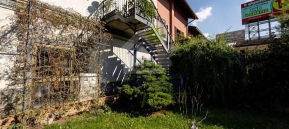 5 bedrooms Villa in Milan, Italy No. 362663 22