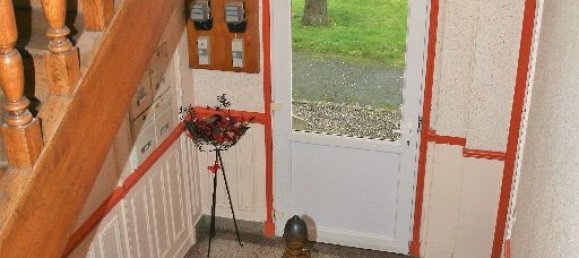 370m² Building in Tergnier, France No. 83284 10