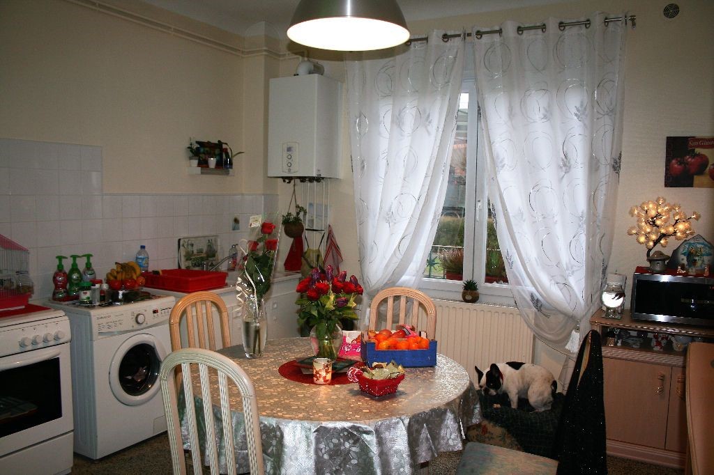 370m² Building in Tergnier, France No. 83284