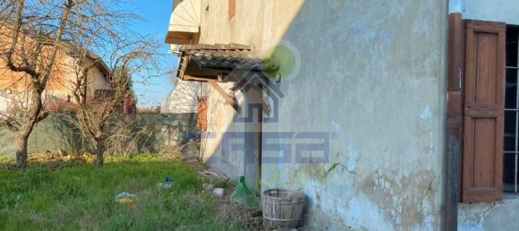 Дом с 5 комнатами в Брешелло, Италия № 167968 9