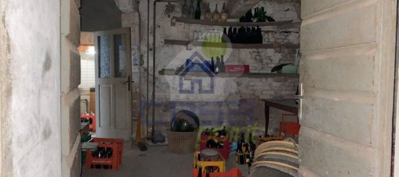 Дом с 5 комнатами в Брешелло, Италия № 167968 16