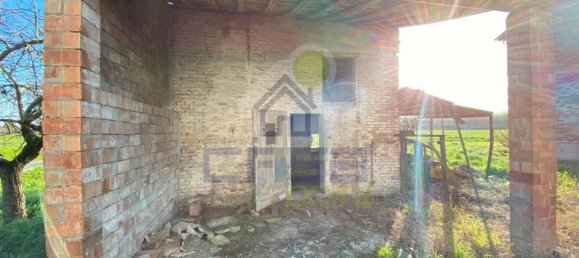 Дом с 5 комнатами в Брешелло, Италия № 167968 5