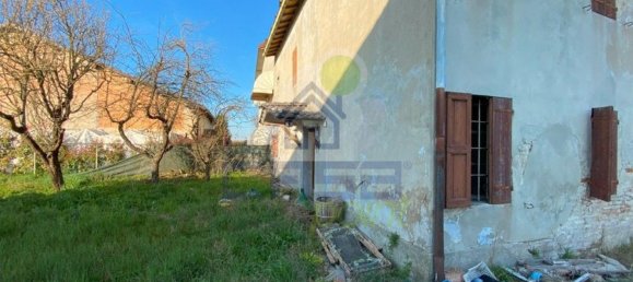 Дом с 5 комнатами в Брешелло, Италия № 167968 10