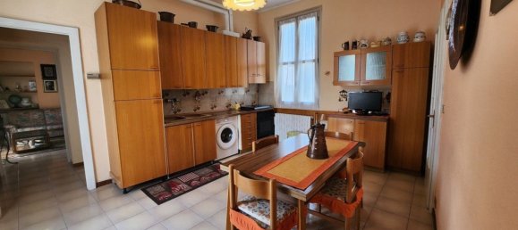 3 Schlafzimmer Wohnung in Casteggio, Italy, Nr. 365585 10