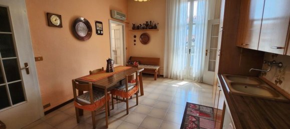 3 bedrooms Apartment in Casteggio, Italy No. 365585 2