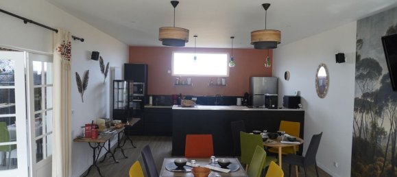 12 bedrooms House in Bailleau-l'Eveque, France No. 81137 16