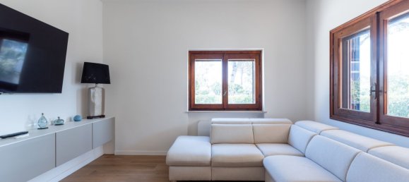 6 rooms Villa in Ardea, Italy No. 87228 5