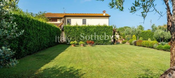 4 bedrooms Villa in Massarosa, Italy No. 142023 29