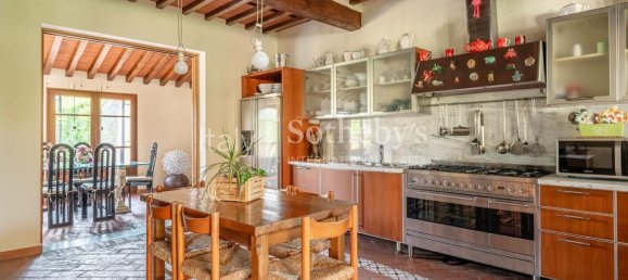 4 bedrooms Villa in Massarosa, Italy No. 142023 15