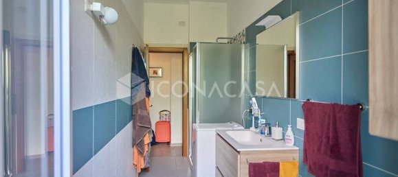 Квартира с 3 комнатами в Милан, Италия № 379122 15