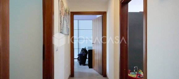 Квартира с 3 комнатами в Милан, Италия № 379122 10