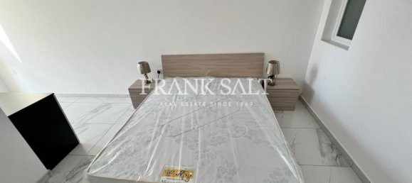 2 bedrooms Apartment in Pieta, Malta No. 4968 2