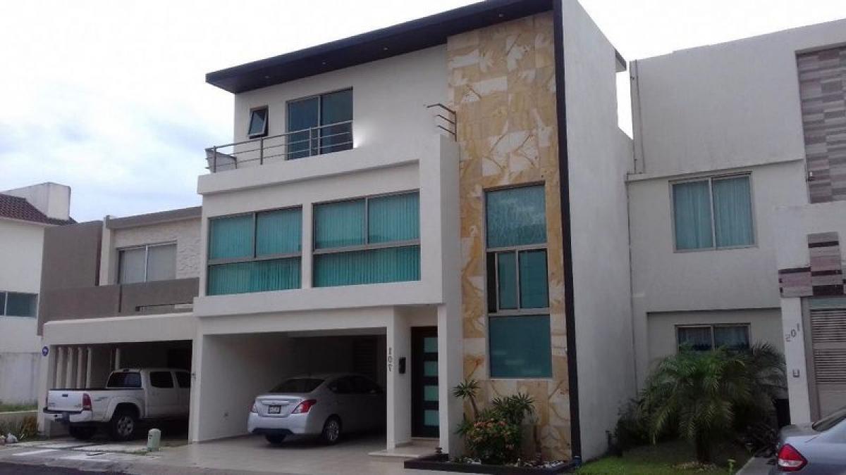 Дом с 4 спальнями в Тихуана, Мексика № 151038