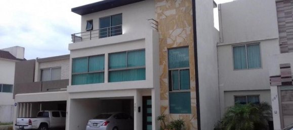 Дом с 4 спальнями в Тихуана, Мексика № 151038 2