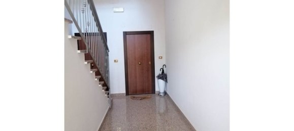 2 bedrooms Apartment in Rome, Italy No. 321393 3