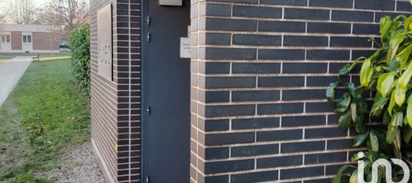 Studio in Amiens, France No. 81781 3