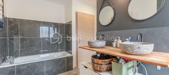 Casa de 3 dormitorios en Kedange-sur-Canner, France No. 350226 10