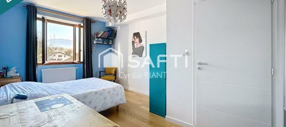 Casa de 3 dormitorios en Vourey, France No. 196336 10