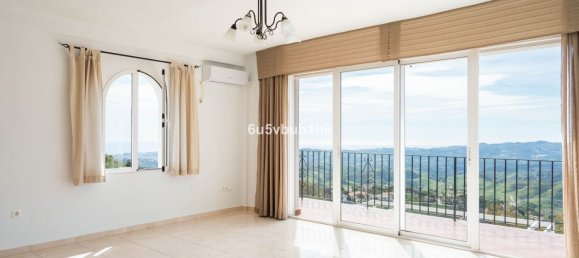 4 bedrooms Villa in Mijas, Spain No. 142025 5