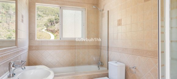 4 bedrooms Villa in Mijas, Spain No. 142025 32